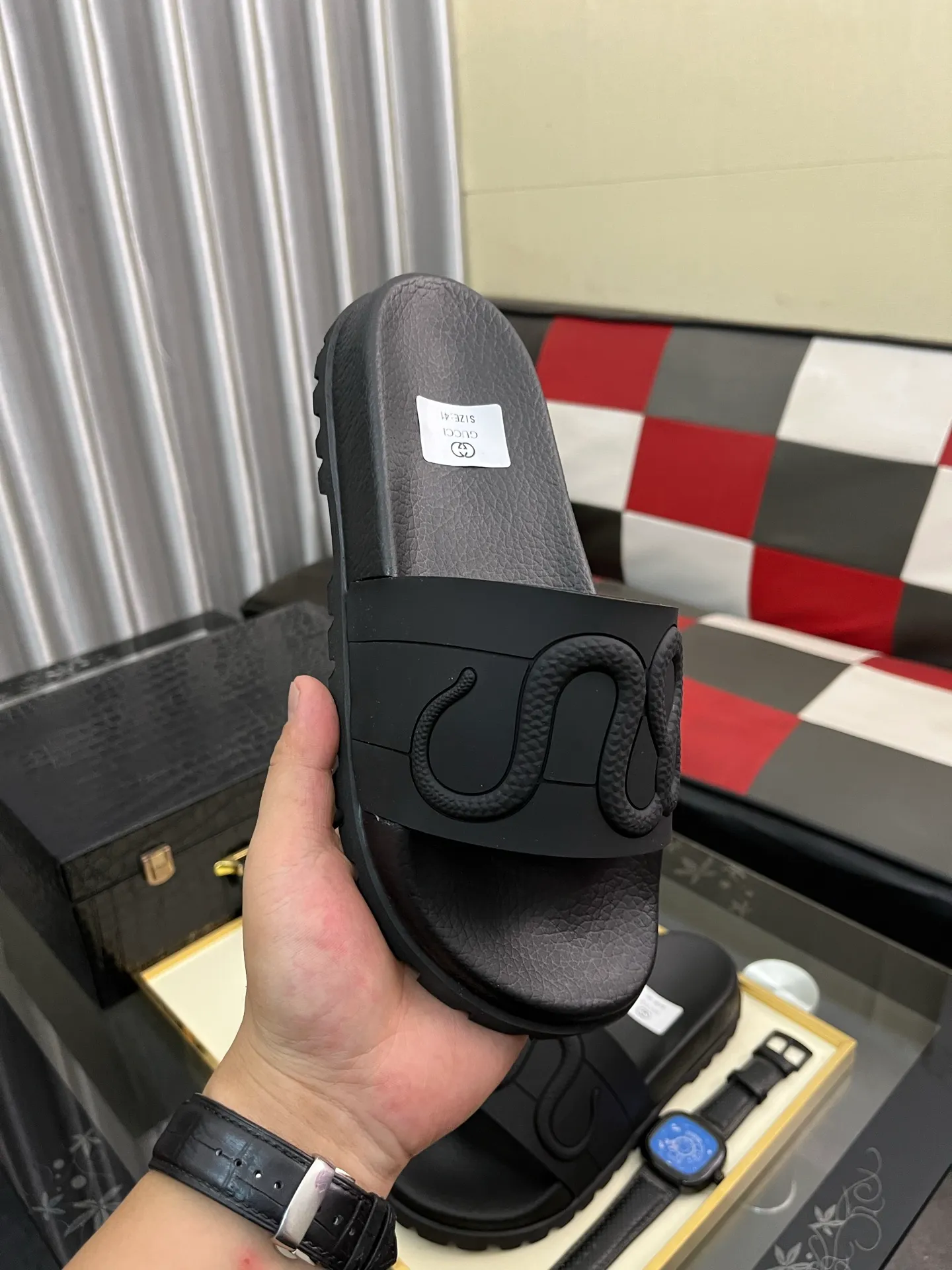Men's men's shoes💰260⌚️⌚️ＧＵＣＣＩ.Gucci.Official website 1:1 popular slippers hot sale! Original original material 🩴 SIZE: 38-46 (45.46 non-refundable)